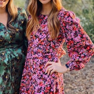 Patterned Zara dress - size M